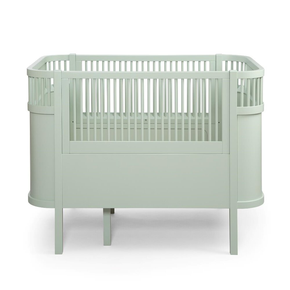 Image of Sebra Baby & Jr. seng - mist green FSC® (c649a60e-5a9d-416b-bed6-c7113646ec84)